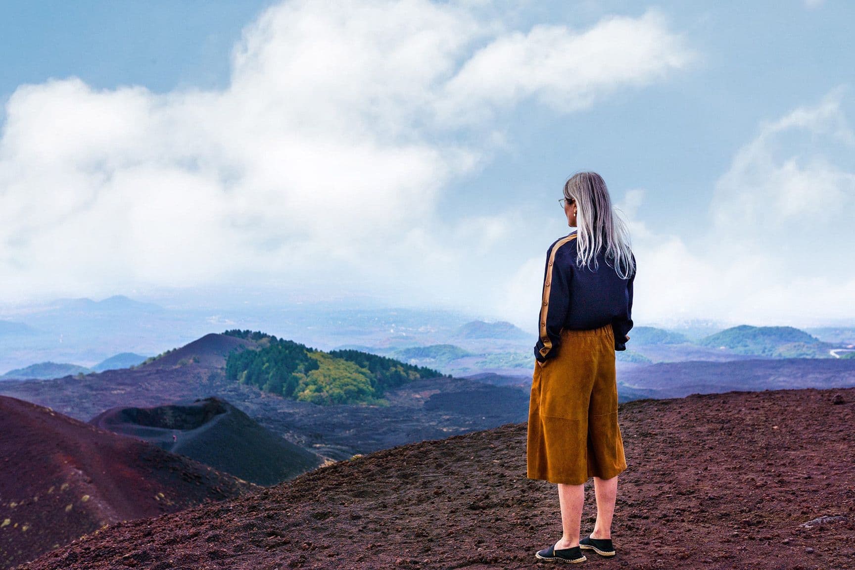 Emma Talbot on mount Etna during her Italian residency, 2021 | Ph. Tiwi