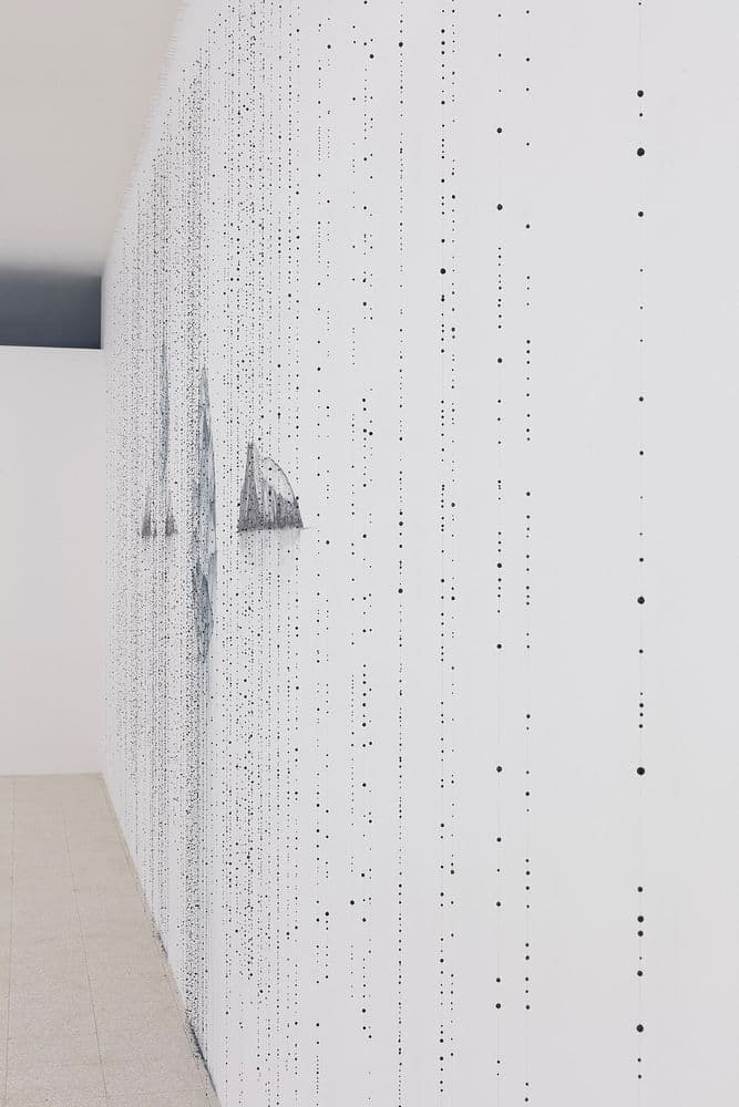 Claudia Losi "Lead", 2015 © Claudia Losi | ph. Andrea Rossetti